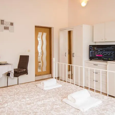 & Darrer 3* 波雷奇