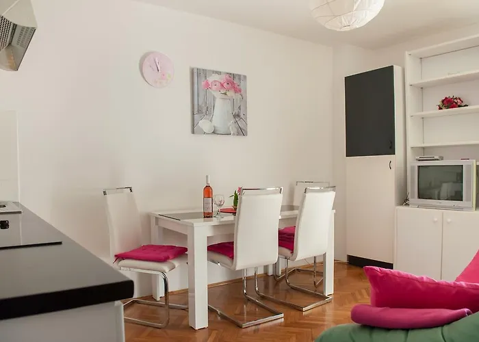 & Darrer Gasthuis Poreč