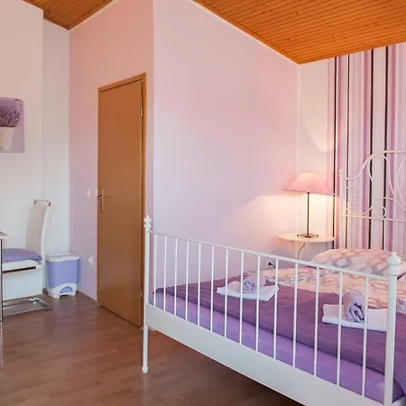 & Darrer 게스트하우스