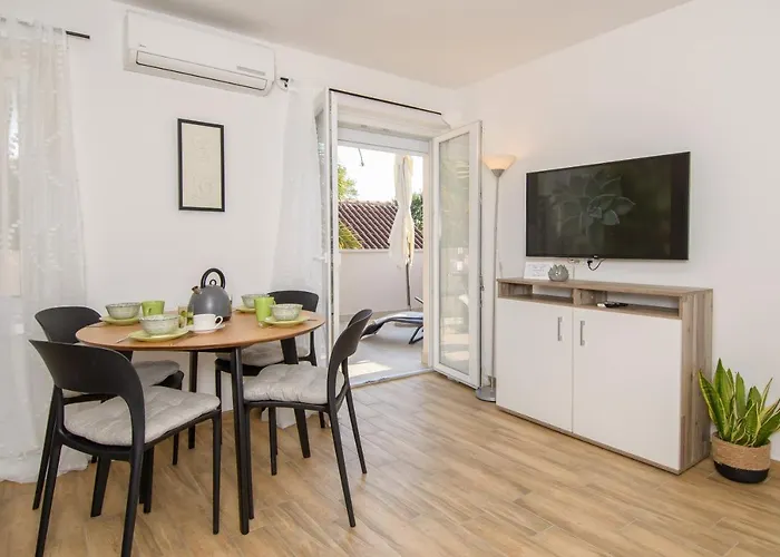 בית הארחה & Darrer