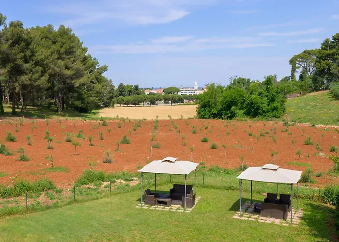 & Darrer בית הארחה 3*